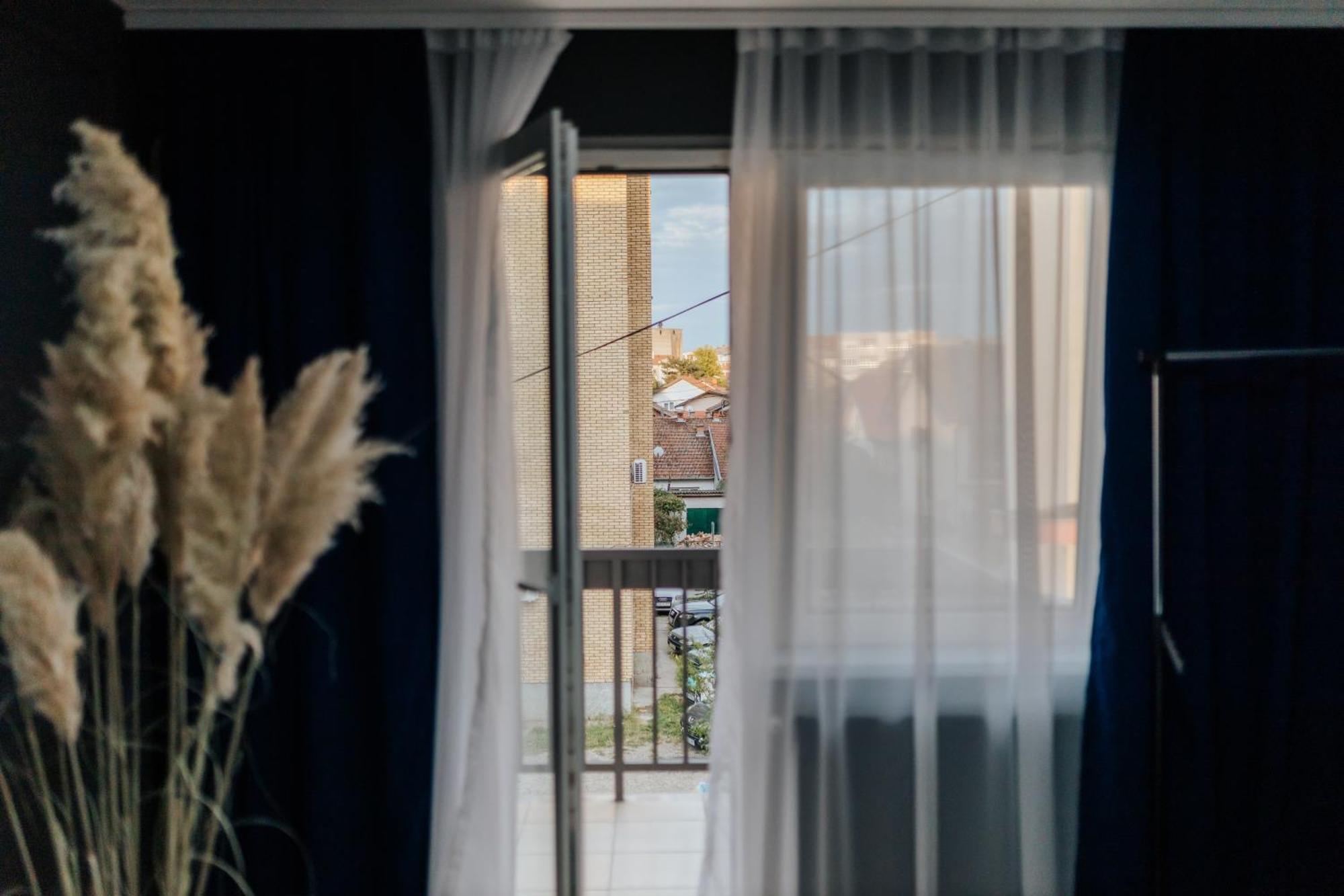Modern Lux Apartment 2 Brčko Kültér fotó